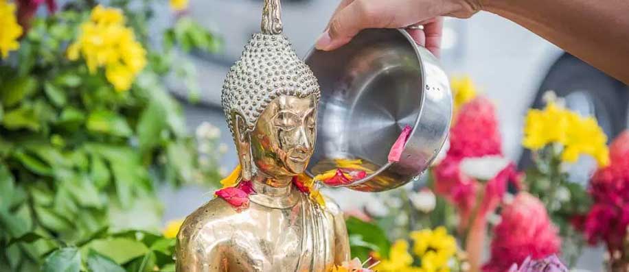 Songkran tradicional budista Tailandia